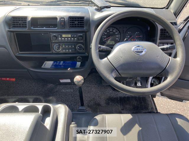 Nissan VANETTE TRUCK 2011-06 5881453-6