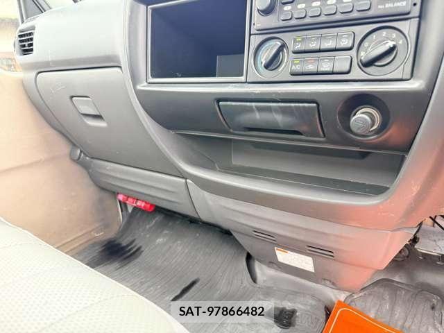 Nissan VANETTE TRUCK 2005-06 8075995-16