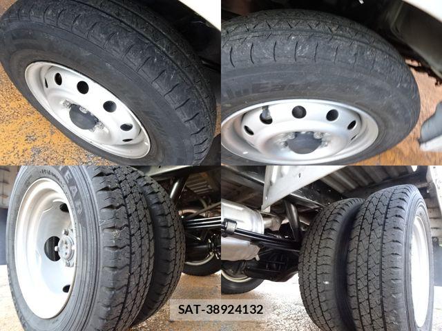 Nissan VANETTE TRUCK 2012-06 8355823-12