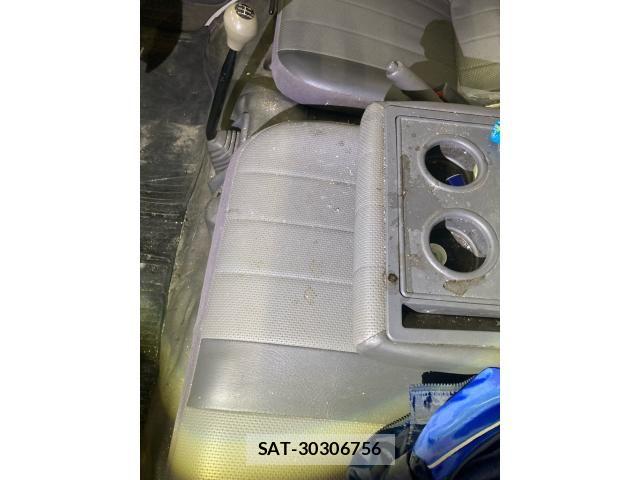 Nissan VANETTE TRUCK 2004-08 8439012-13