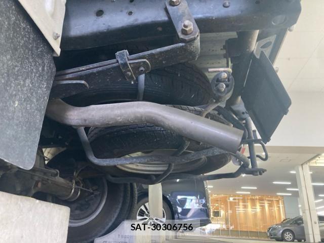 Nissan VANETTE TRUCK 2004-08 8439012-8