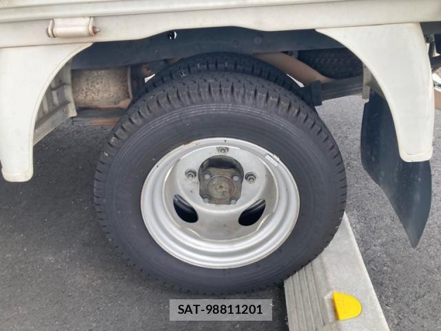 Nissan VANETTE TRUCK 2015-10 8439011-11