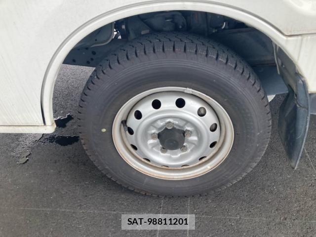 Nissan VANETTE TRUCK 2015-10 8439011-12