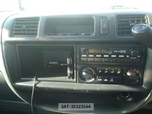 Nissan VANETTE TRUCK 2012-10 3778717-18