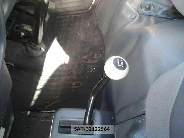 Nissan VANETTE TRUCK 2012-10 3778717-19