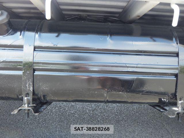 Nissan VANETTE TRUCK 2012-04 7620958-23