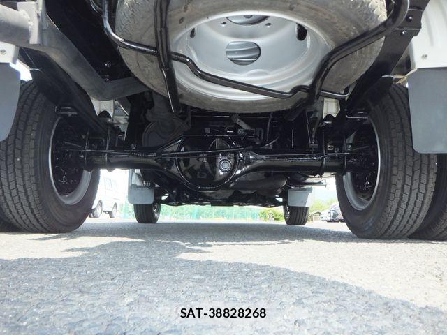 Nissan VANETTE TRUCK 2012-04 7620958-25
