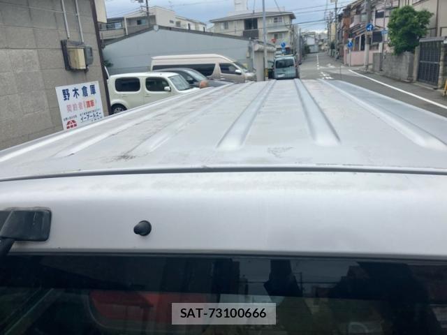 Nissan VANETTE VAN 2003-04 7226392-9