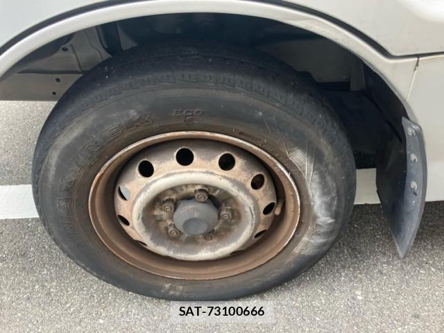 Nissan VANETTE VAN 2003-04 7226392-2