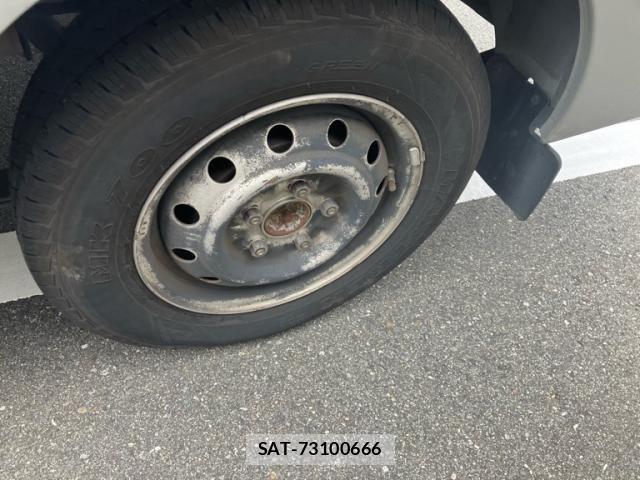 Nissan VANETTE VAN 2003-04 7226392-3