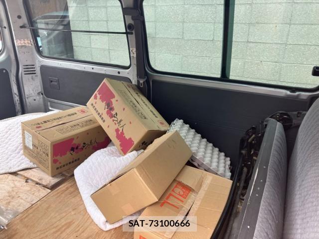 Nissan VANETTE VAN 2003-04 7226392-6