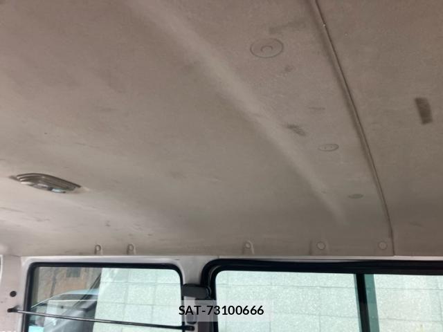 Nissan VANETTE VAN 2003-04 7226392-7
