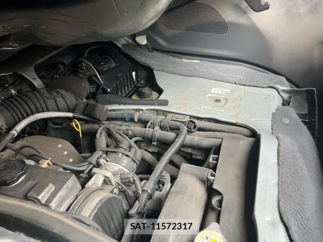 Nissan VANETTE VAN 2005-06 8884518-11