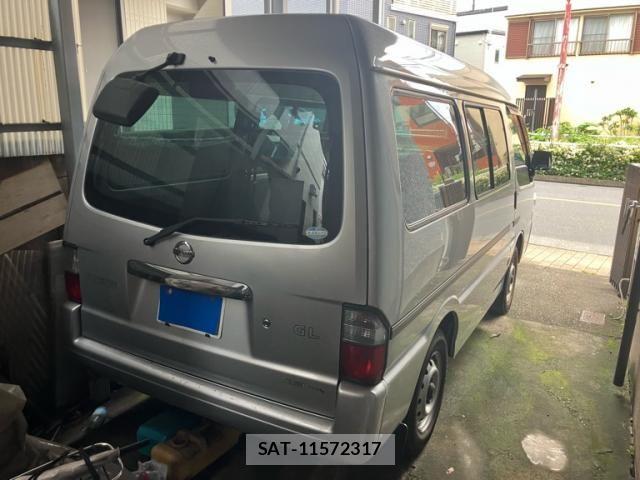 Nissan VANETTE VAN 2005-06 8884518-1