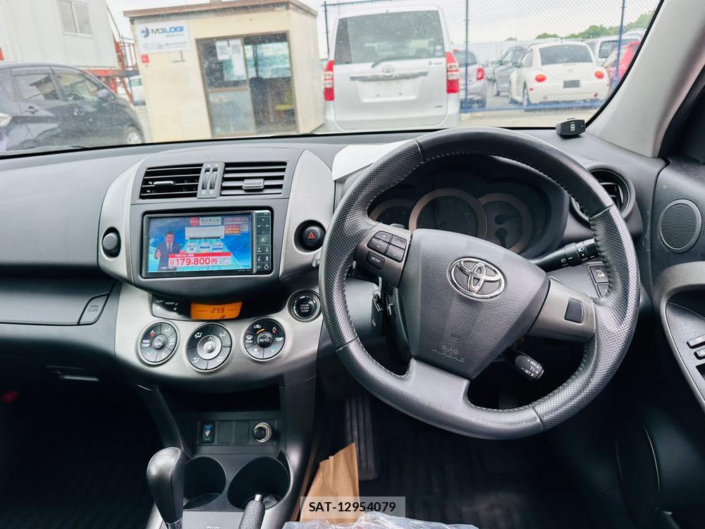 Toyota VANGUARD 2011 6508542-13