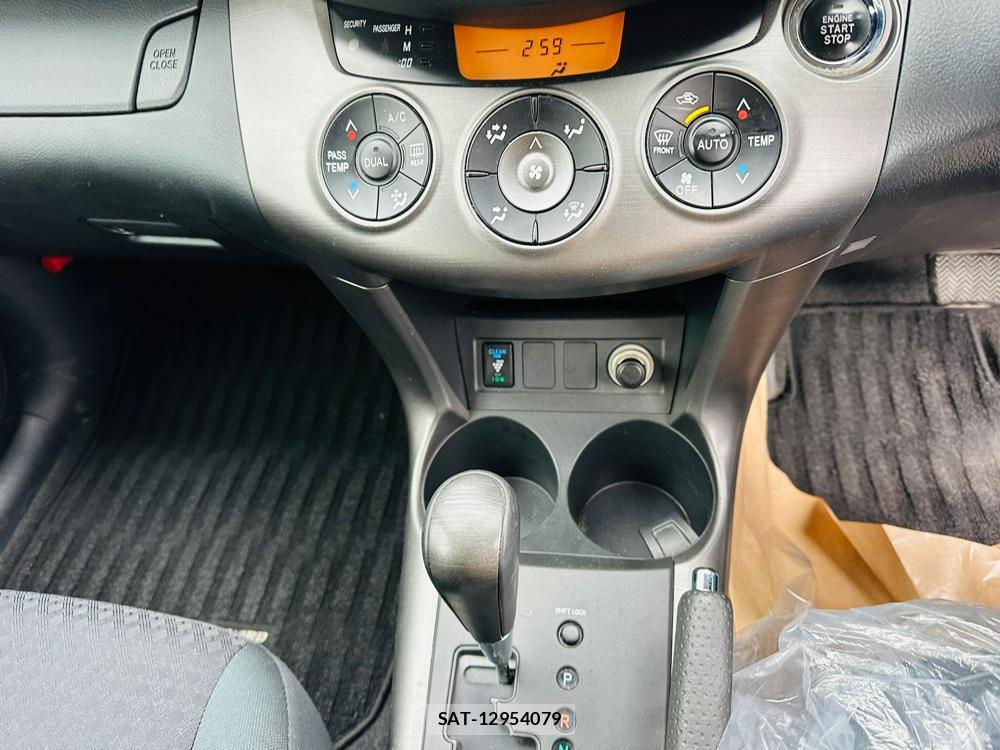 Toyota VANGUARD 2011 6508542-18