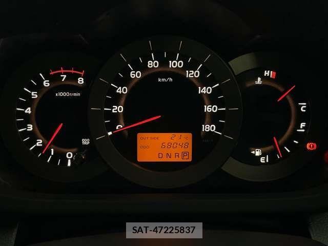 Toyota VANGUARD 2013-07 1382028-10