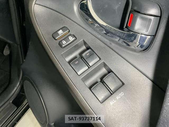 Toyota VANGUARD 2012-11 7061137-13