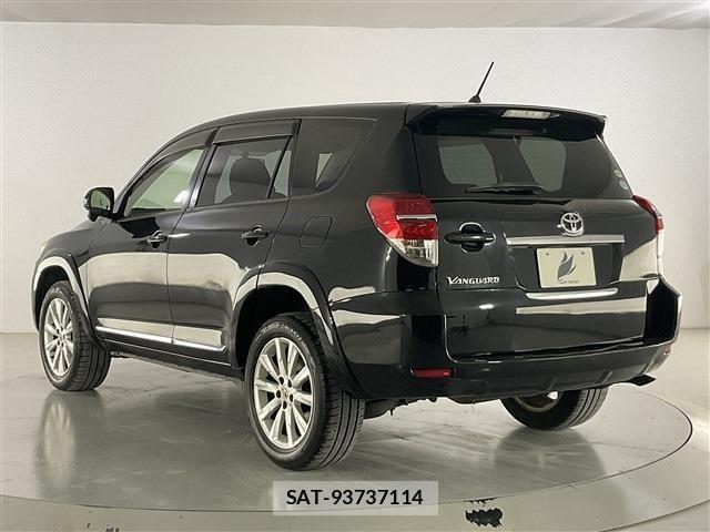 Toyota VANGUARD 2012-11 7061137-3