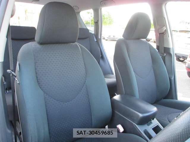 Toyota VANGUARD 2012-03 7330799-10