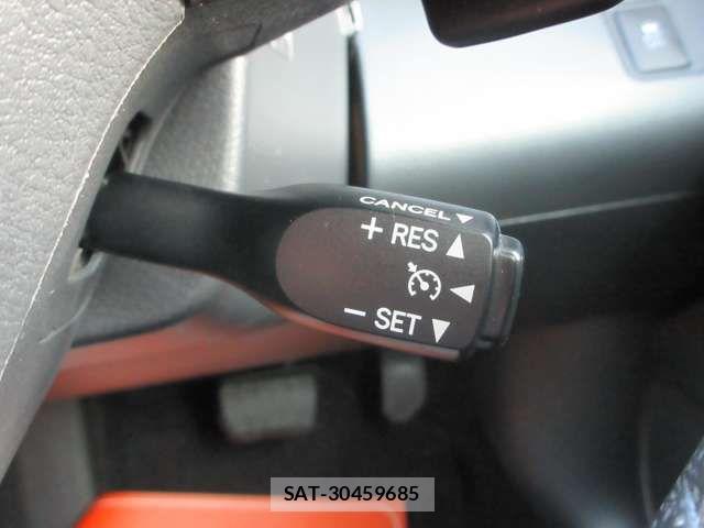 Toyota VANGUARD 2012-03 7330799-14