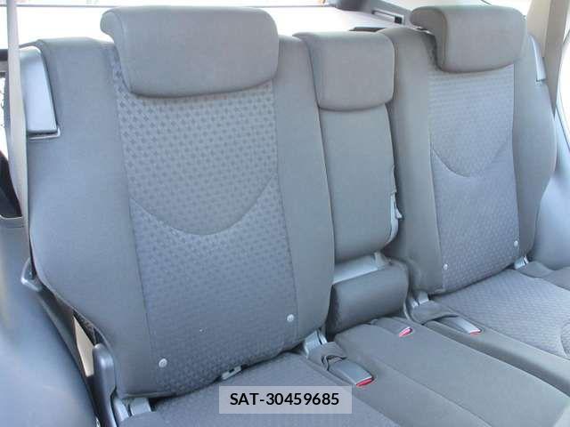 Toyota VANGUARD 2012-03 7330799-8