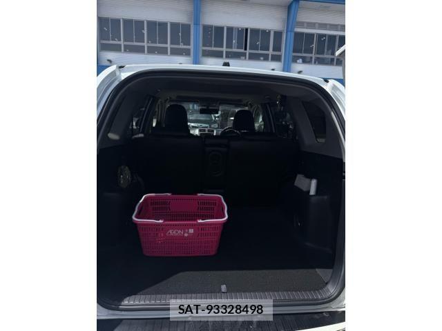 Toyota VANGUARD 2012-08 7330801-6