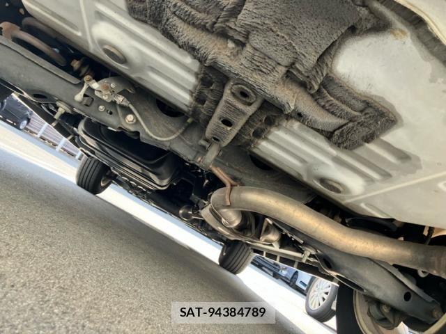 Toyota VANGUARD 2013-09 8038896-9