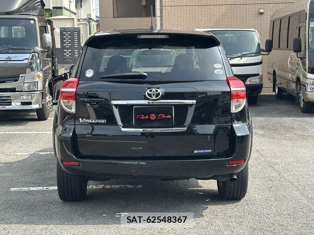 Toyota VANGUARD 2012-01 8132773-21