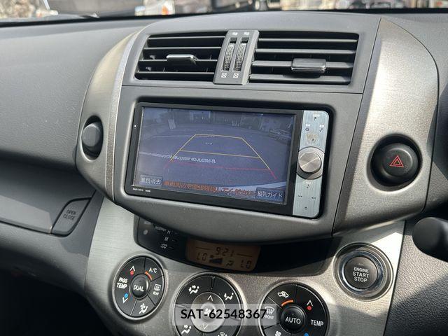 Toyota VANGUARD 2012-01 8132773-3
