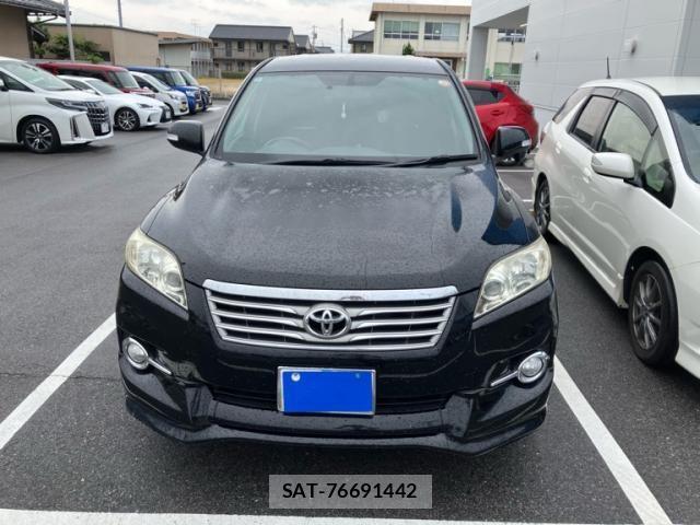Toyota VANGUARD 2010-10 8210767-1