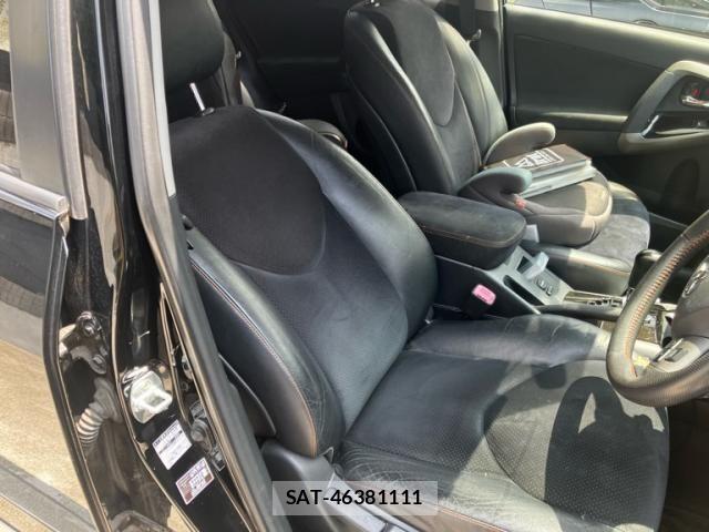 Toyota VANGUARD 2012-11 8210768-14