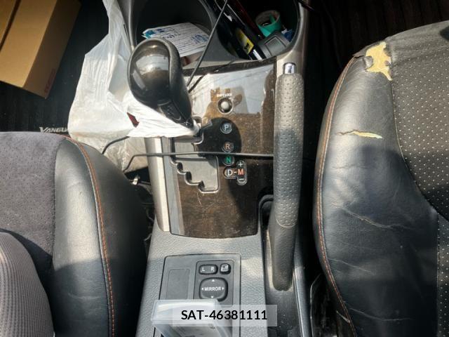 Toyota VANGUARD 2012-11 8210768-18