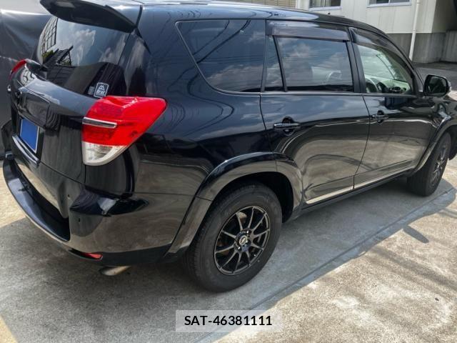 Toyota VANGUARD 2012-11 8210768-3