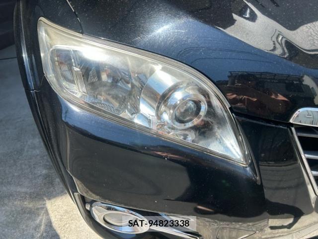 Toyota VANGUARD 2012-03 8210765-3