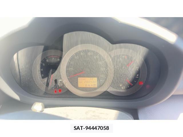 Toyota VANGUARD 2012-01 8247006-2