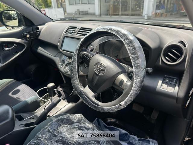 Toyota VANGUARD 2011-01 8317781-15