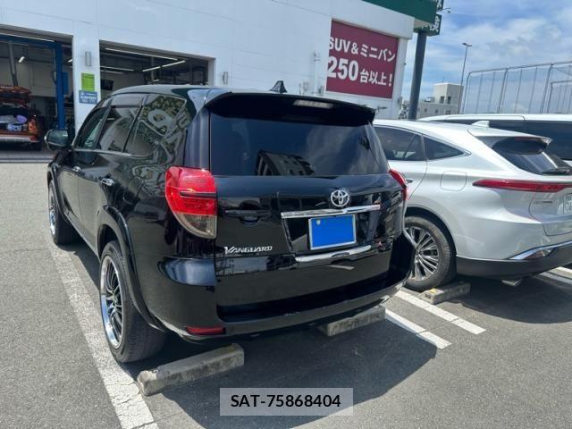 Toyota VANGUARD 2011-01 8317781-3