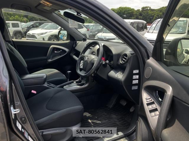 Toyota VANGUARD 2012-08 8317777-9