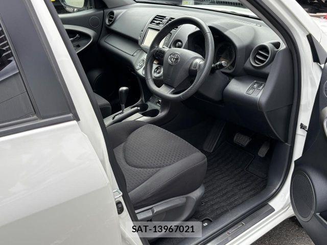 Toyota VANGUARD 2011-06 8317783-3