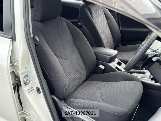 Toyota VANGUARD 2011-06 8317783-4