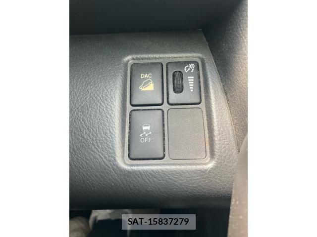 Toyota VANGUARD 2012-06 8317780-14
