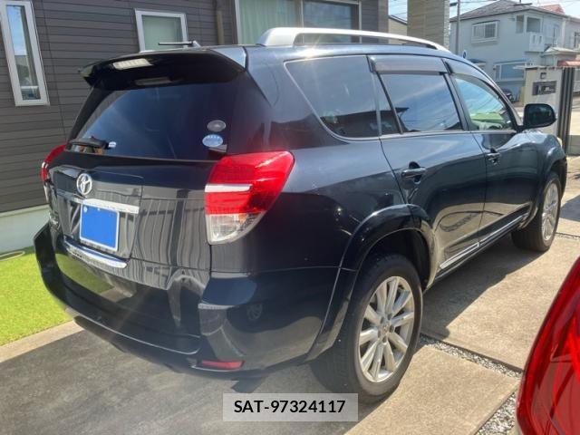 Toyota VANGUARD 2010-08 8355826-3