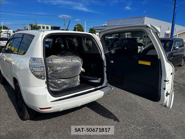 Toyota VANGUARD 2011-09 8369515-9