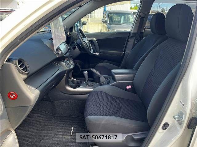 Toyota VANGUARD 2011-09 8369515-10