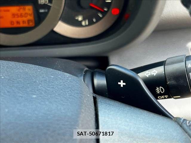 Toyota VANGUARD 2011-09 8369515-23