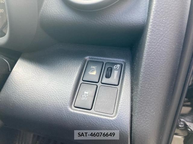 Toyota VANGUARD 2013-08 8369513-14