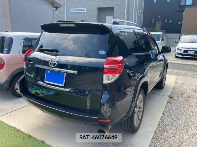 Toyota VANGUARD 2013-08 8369513-2