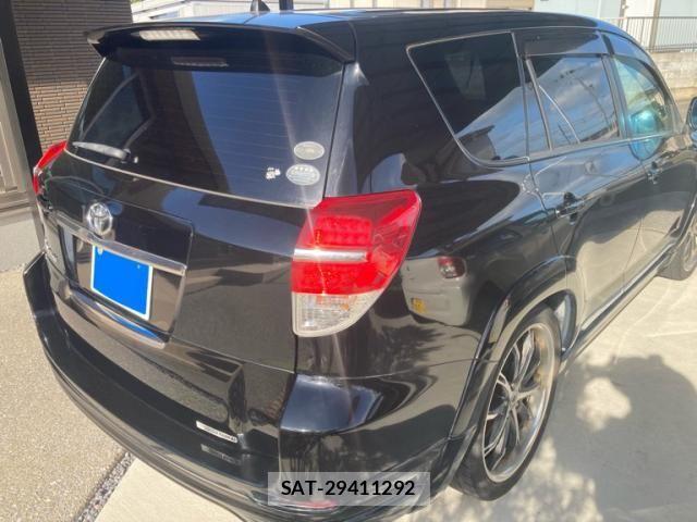 Toyota VANGUARD 2010-04 8415581-2