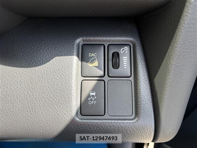 Toyota VANGUARD 2010-11 8527914-28
